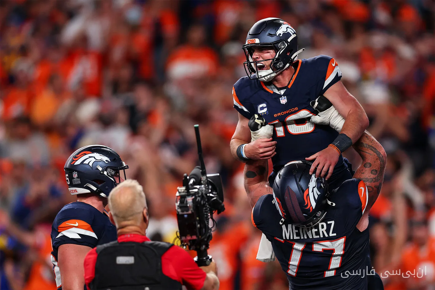 هفتهٔ سوم NFL با 12 بازی نزدیک به یک تاریخ تبدیل شد