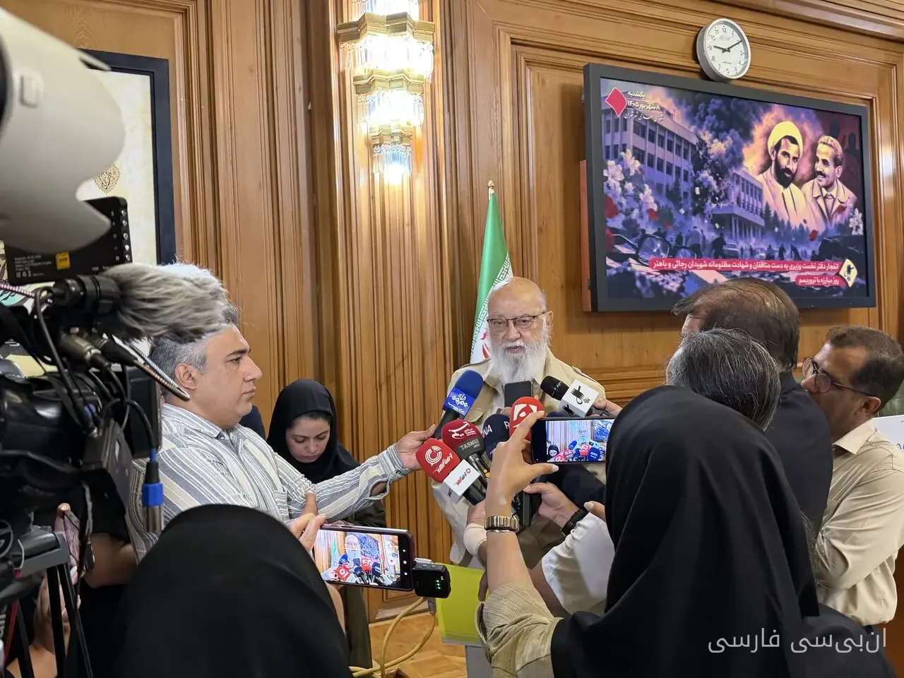 مهدی چمران حسابرسان شهرداری را برای سال ۱۴۰۵ انتخاب کرد
